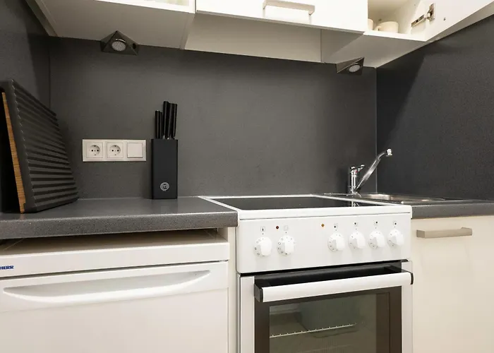 Stylish With Modern Interiors Apartamento *